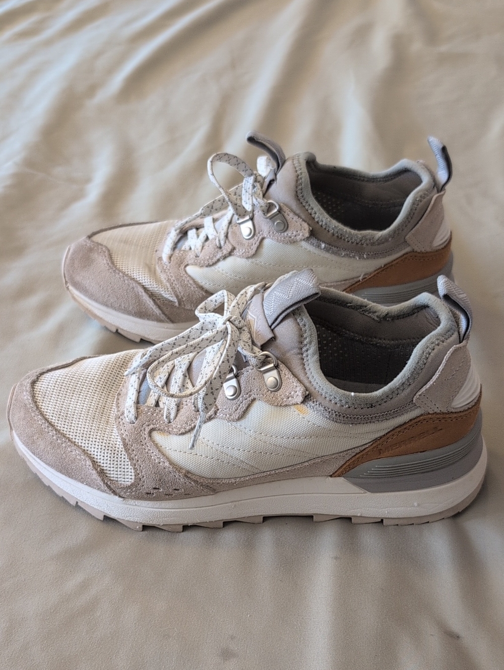 Merrell Women's Beige and Tan Lace-Up Casual Hiking Sneakers